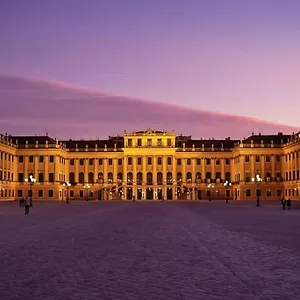 Little Cozy - Enjoy Viennas Spring Season , Wien Österreich